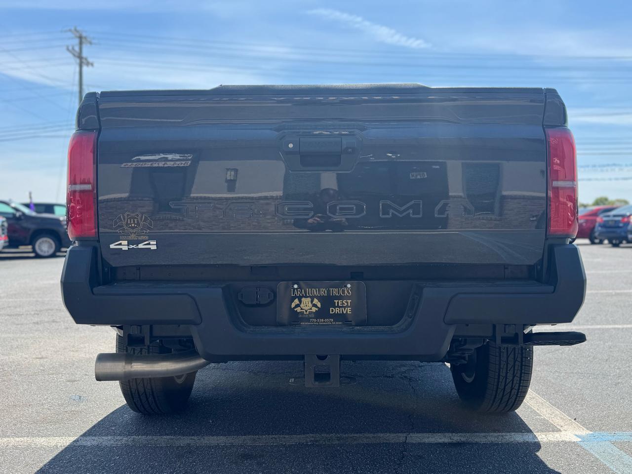 Toyota Tacoma SR Double Cab 4WD 2024