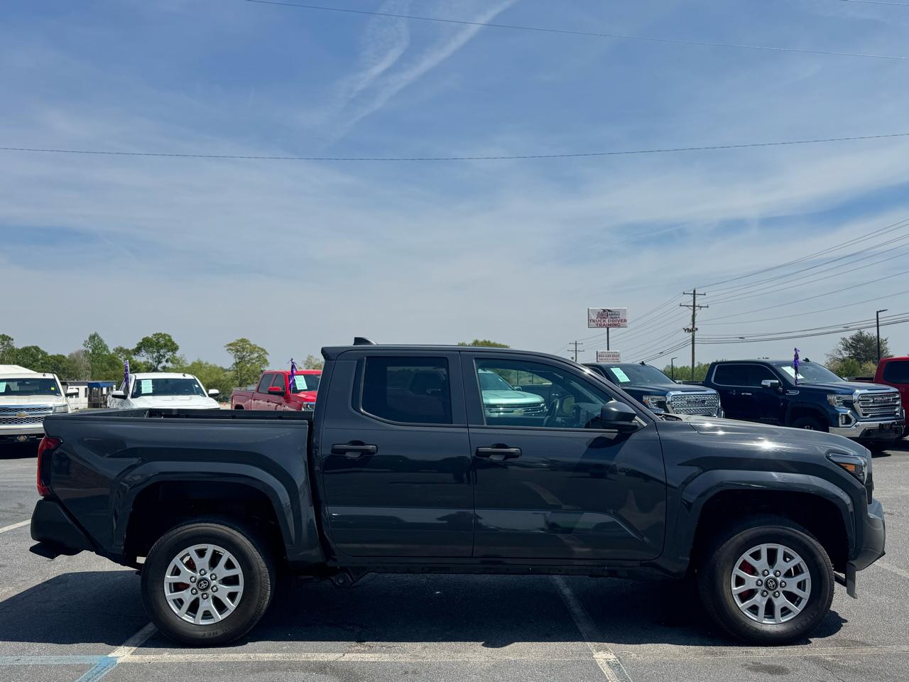 Toyota Tacoma SR Double Cab 4WD 2024