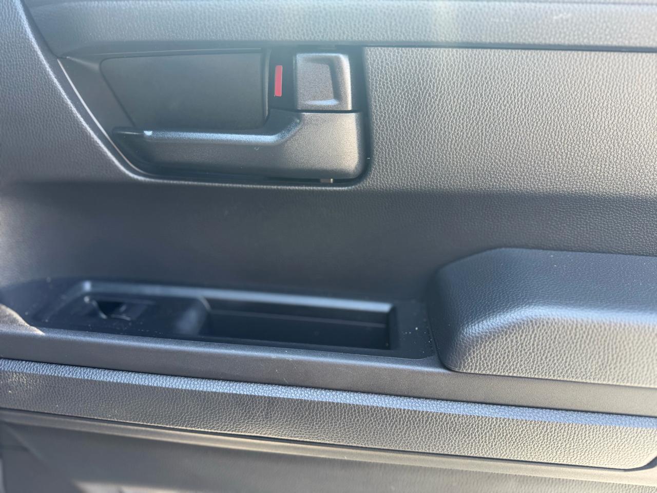 Toyota Tacoma SR Double Cab 4WD 2024