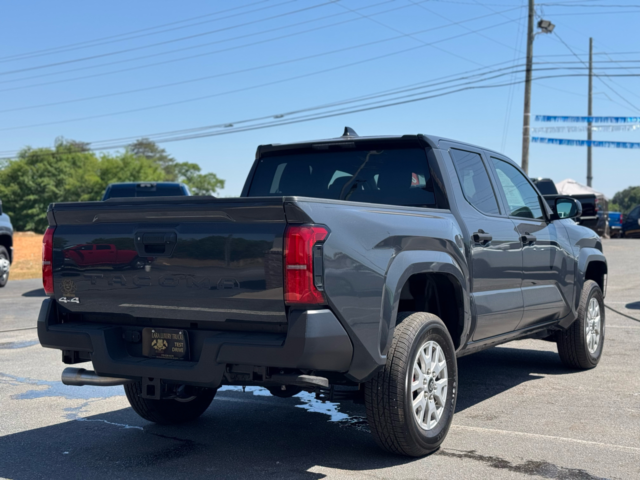 Toyota Tacoma SR Double Cab 4WD 2024