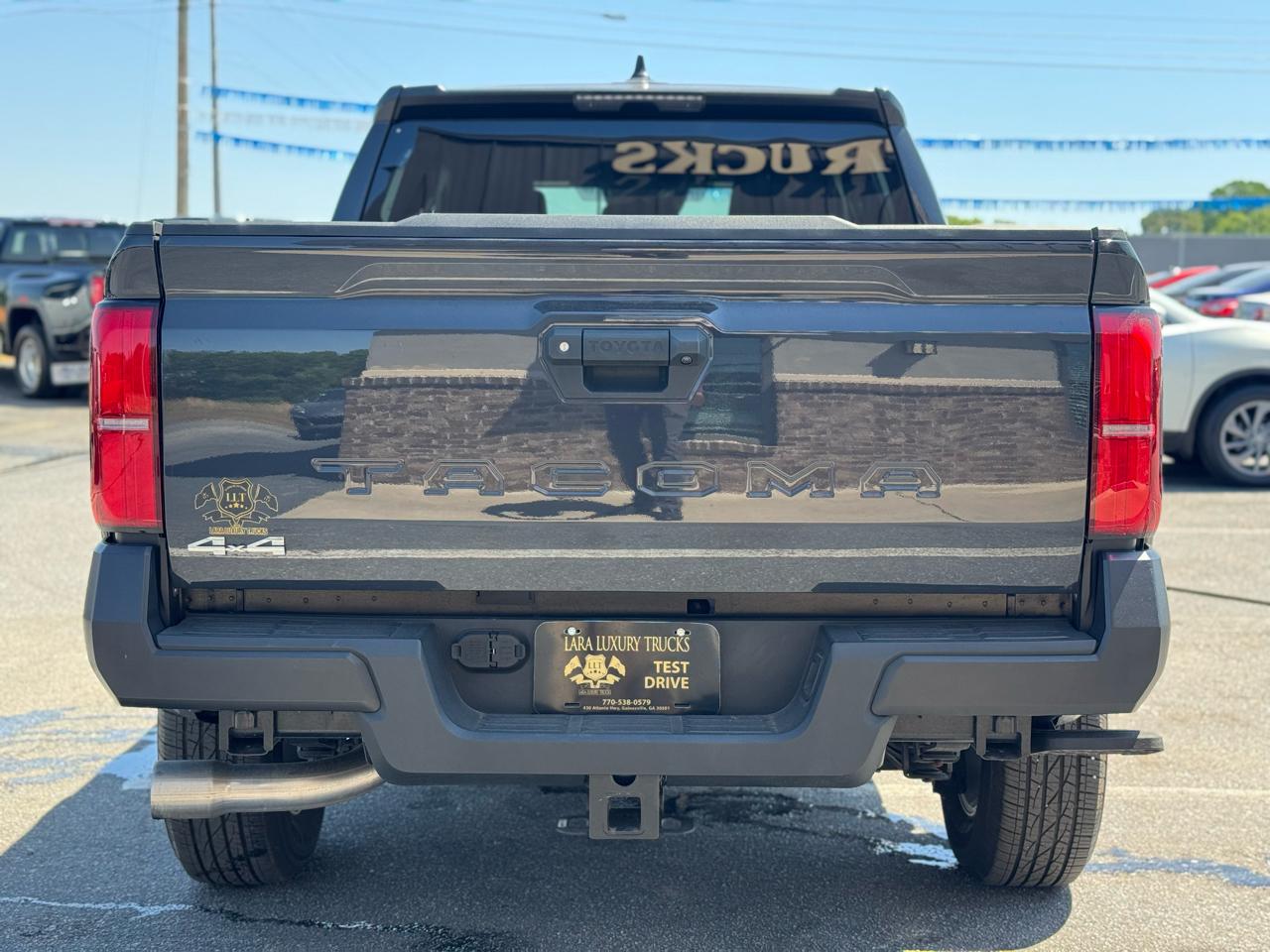 Toyota Tacoma SR Double Cab 4WD 2024