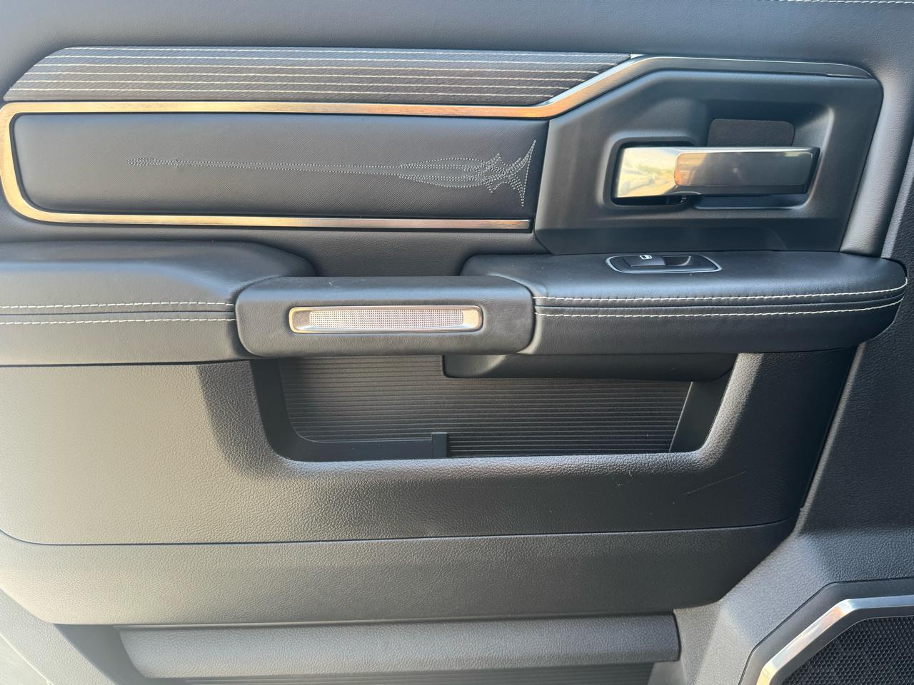 RAM 2500 Limited Crew Cab SWB 4WD 2020