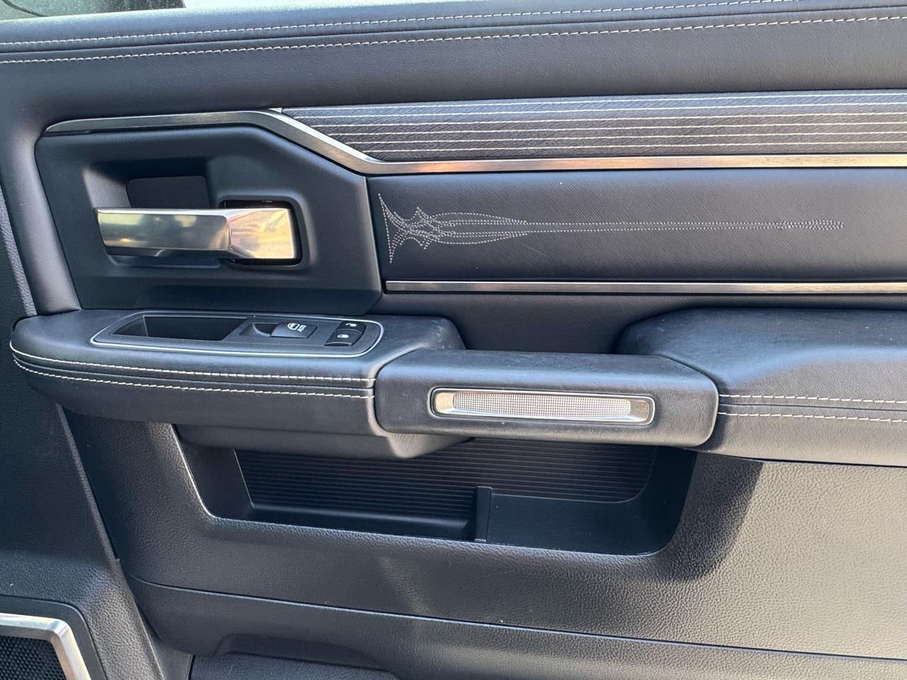 RAM 2500 Limited Crew Cab SWB 4WD 2020