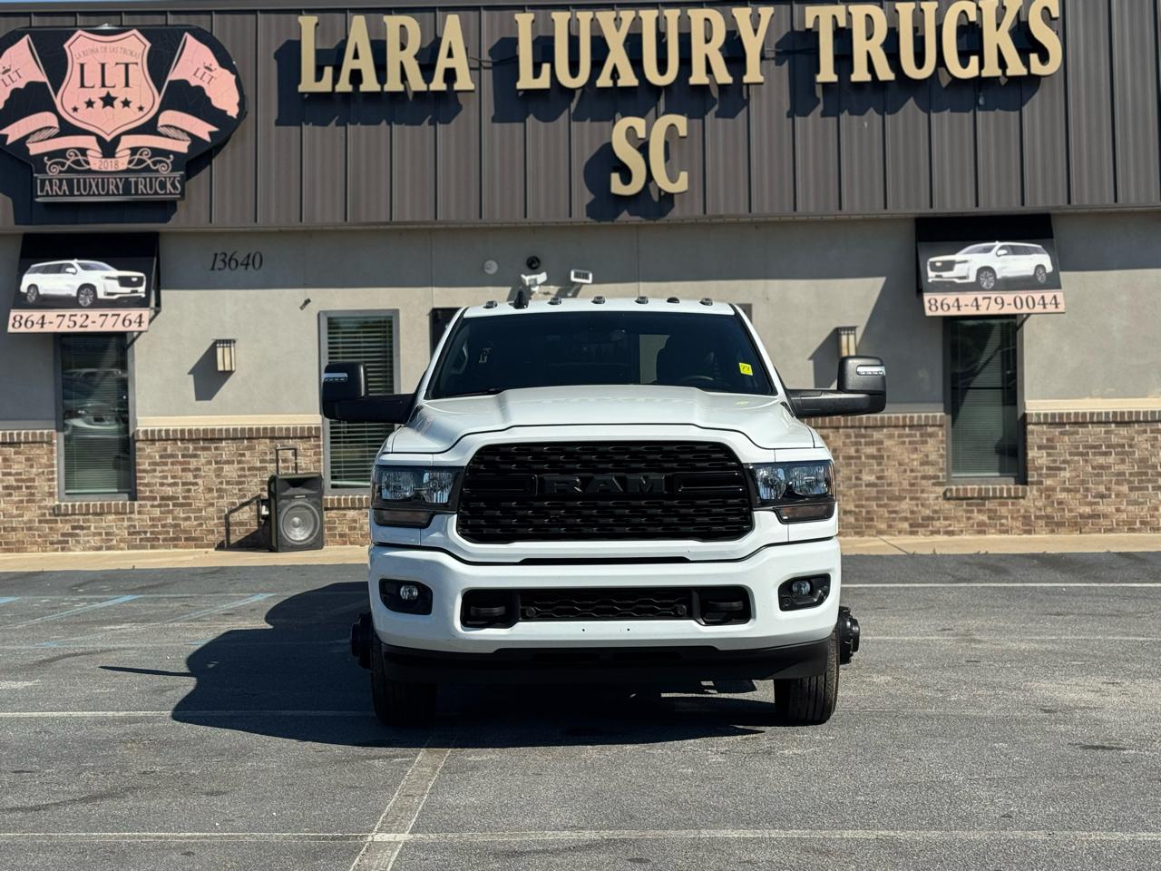 RAM 3500 Big Horn Crew Cab LWB 4WD DRW 2024