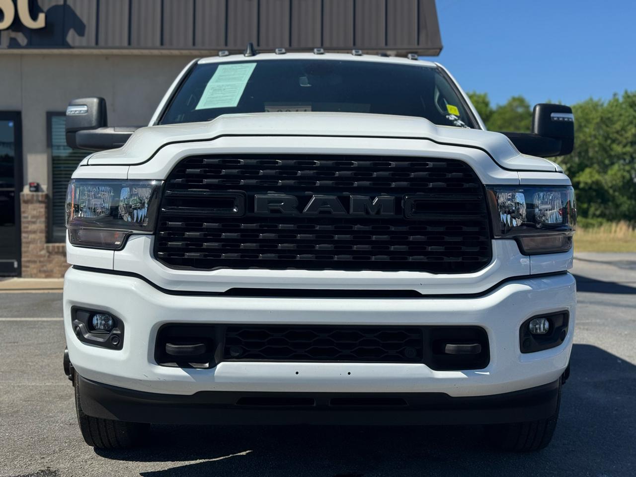 RAM 3500 Big Horn Crew Cab LWB 4WD DRW 2024