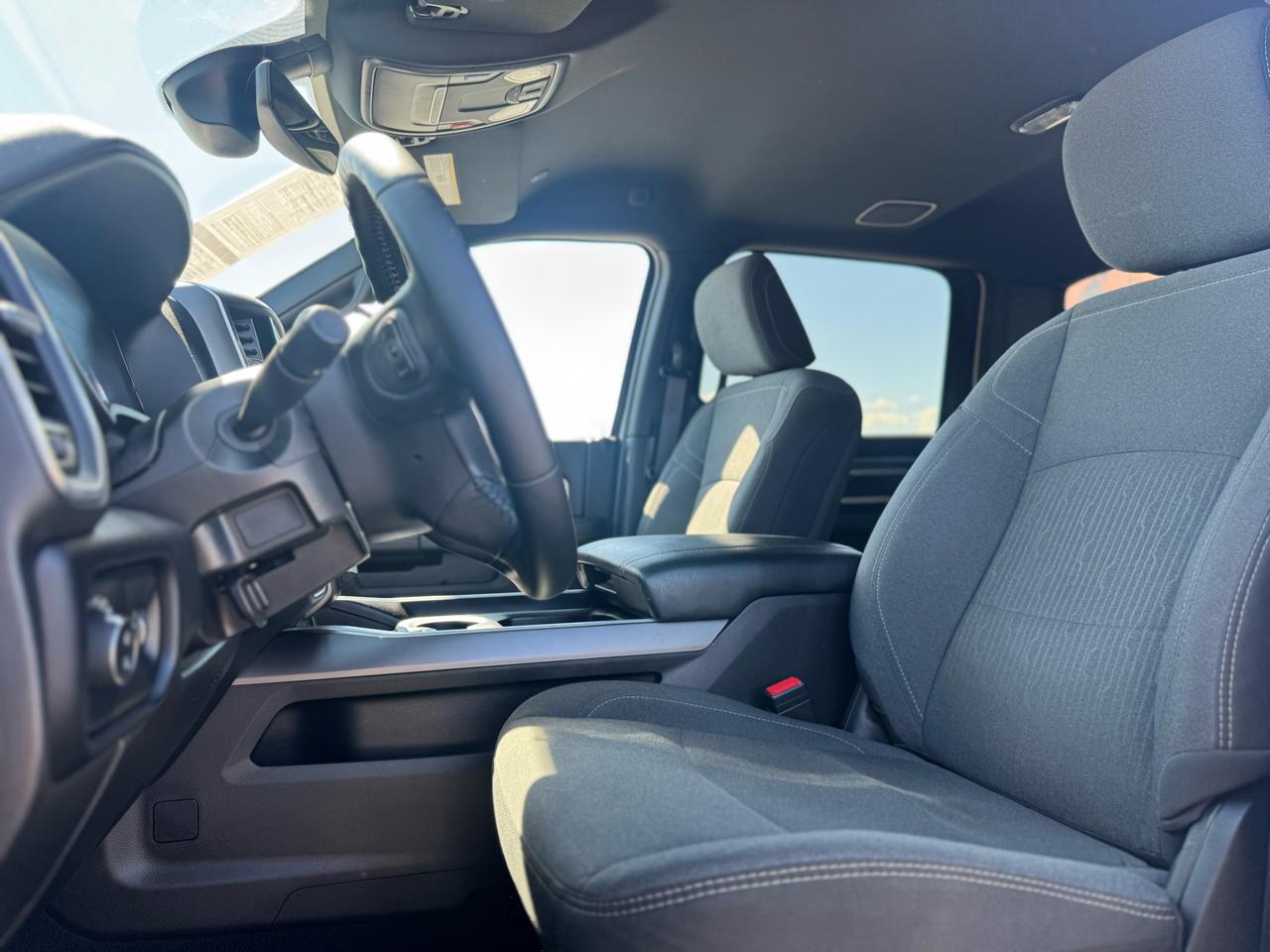 RAM 3500 Big Horn Crew Cab LWB 4WD DRW 2024