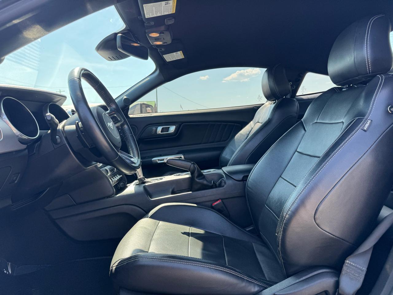 Ford Mustang GT Premium Coupe 2021