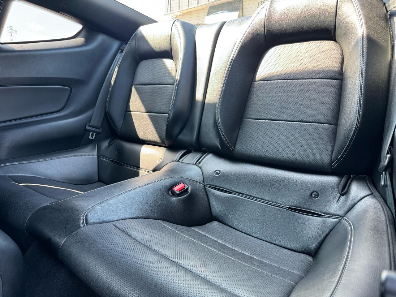 Ford Mustang GT Premium Coupe 2021