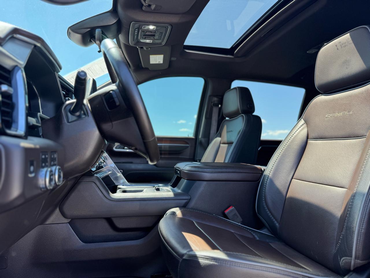 GMC Sierra 2500HD Denali Crew Cab 4WD SB 2024