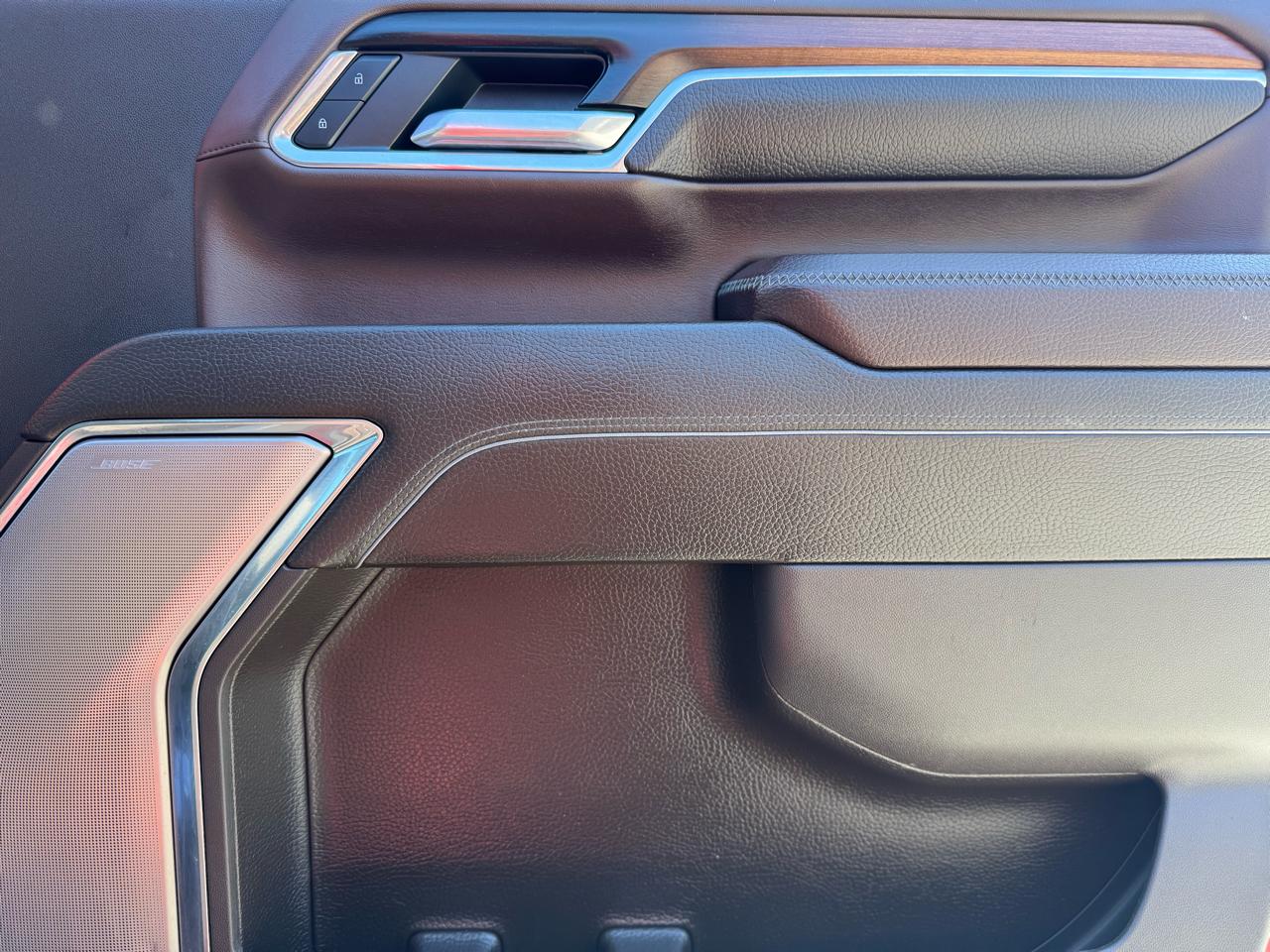 GMC Sierra 2500HD Denali Crew Cab 4WD SB 2024