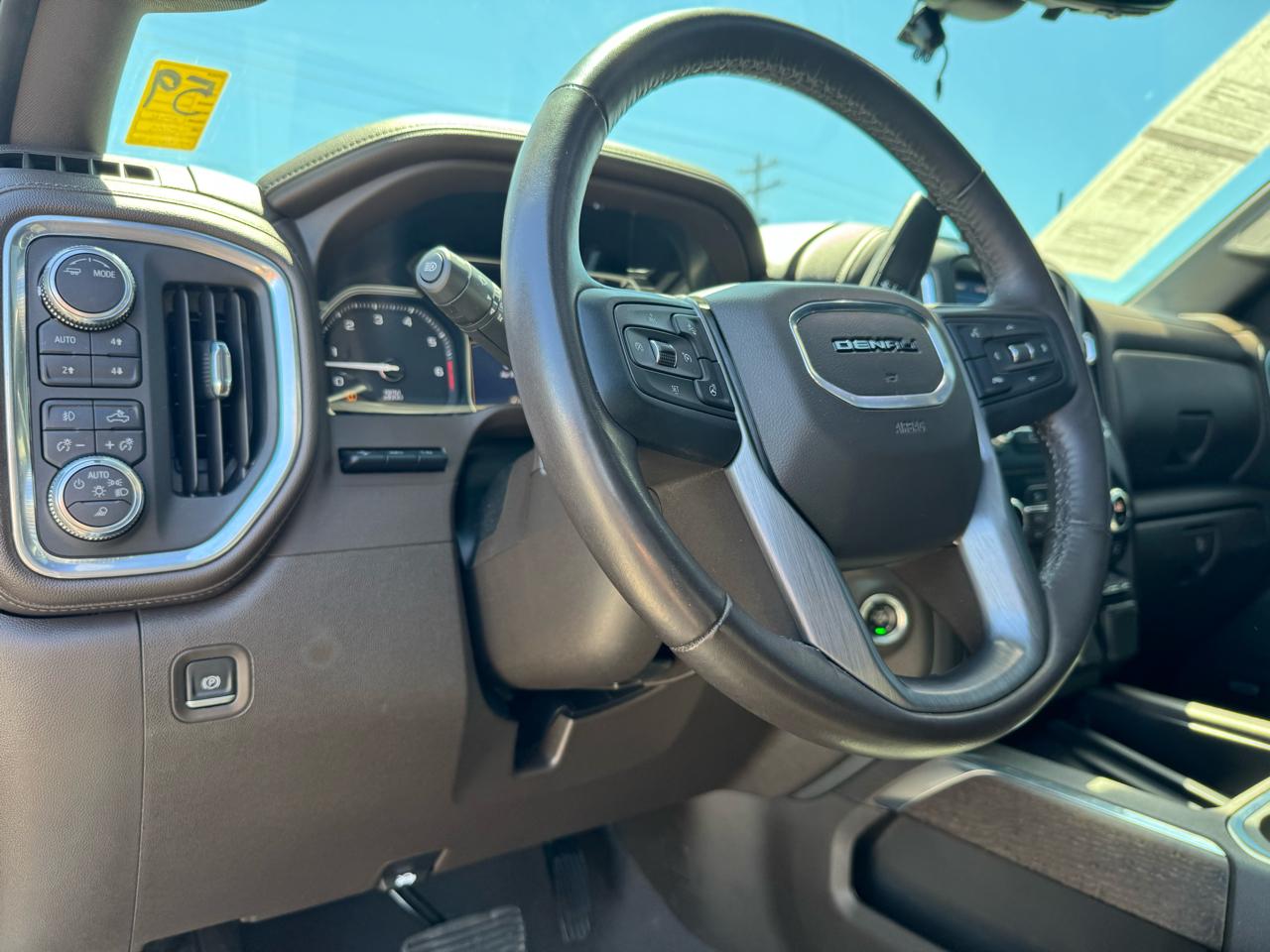 GMC Sierra 1500 Limited Denali Crew Cab 4WD 2022