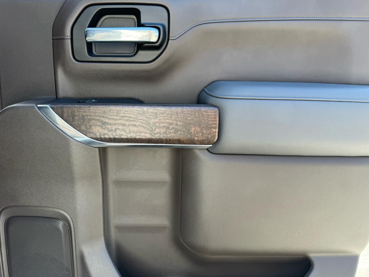 GMC Sierra 1500 Limited Denali Crew Cab 4WD 2022