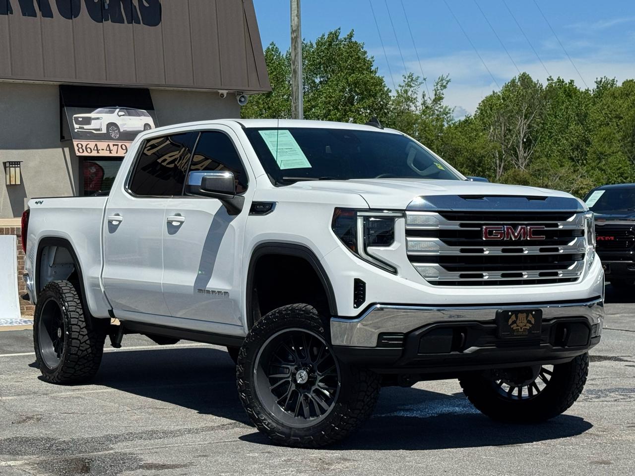 GMC Sierra 1500 SLE Crew Cab 4WD 2023