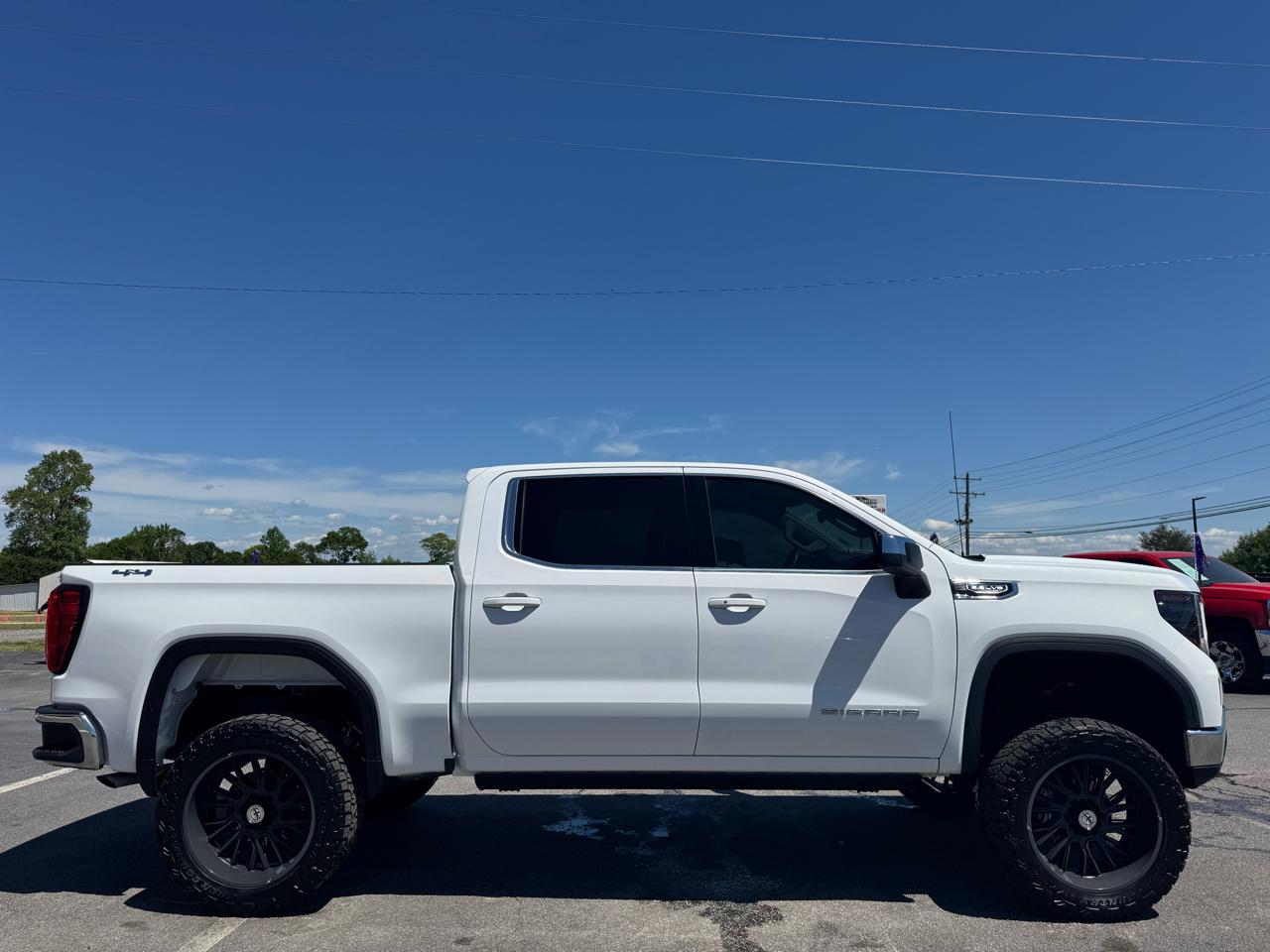 GMC Sierra 1500 SLE Crew Cab 4WD 2023
