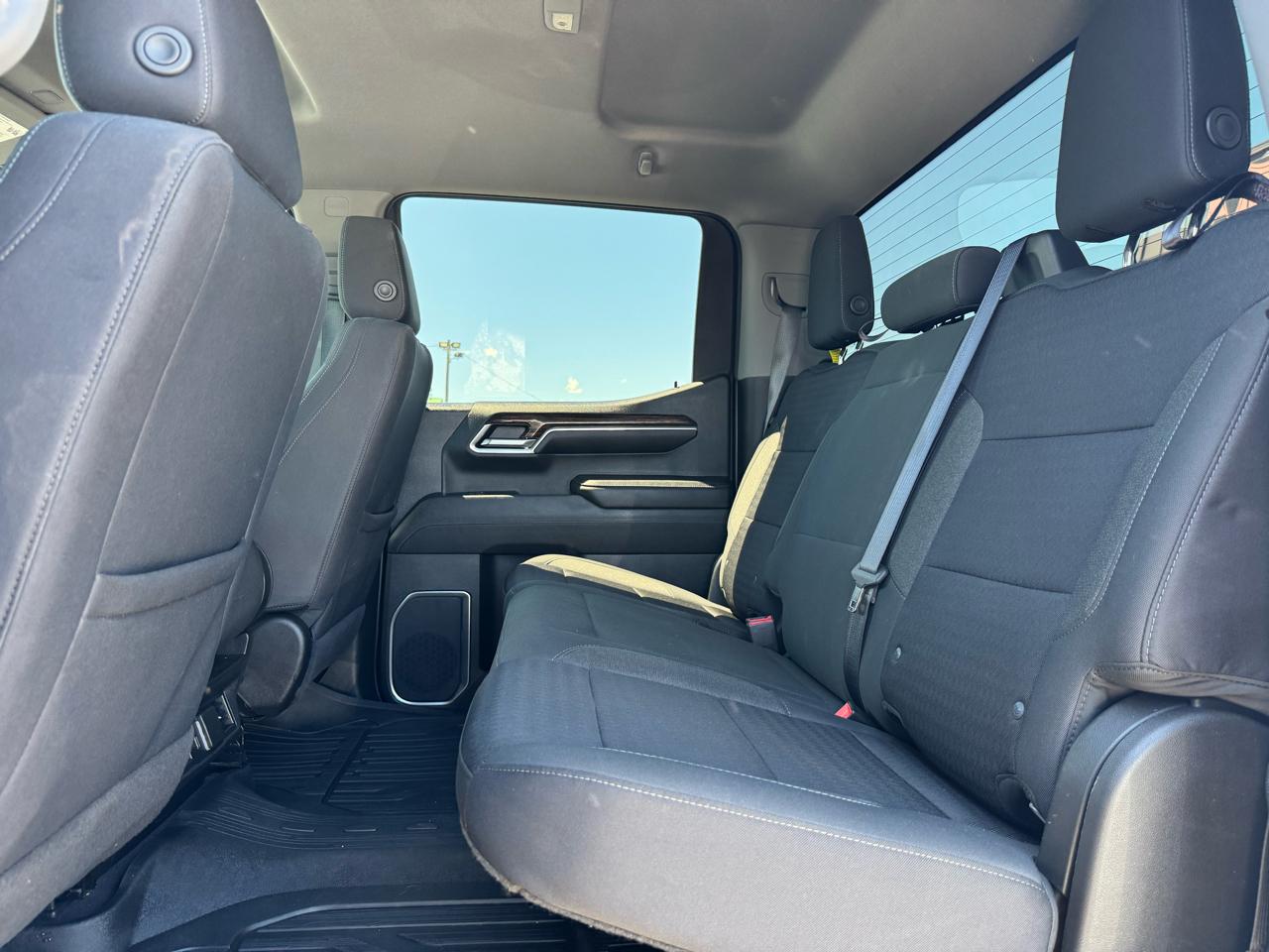 GMC Sierra 1500 SLE Crew Cab 4WD 2023