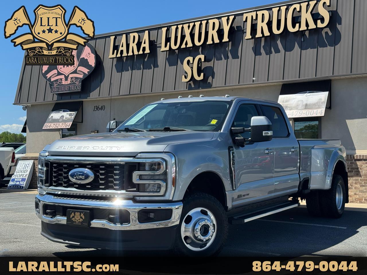 Ford F-350 SD Lariat 2023