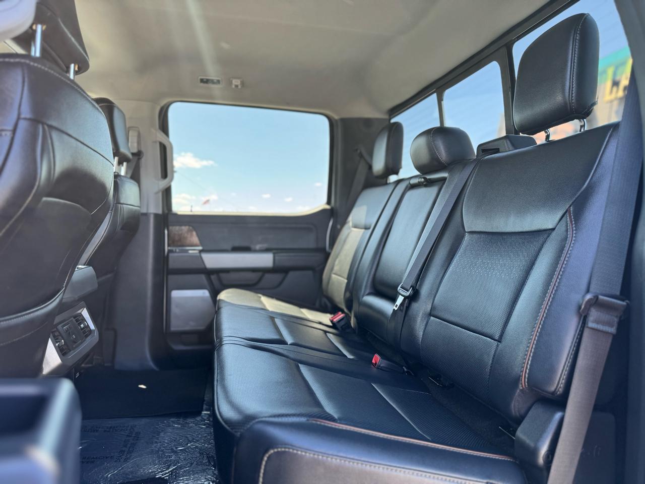 Ford F-350 SD Lariat 2023