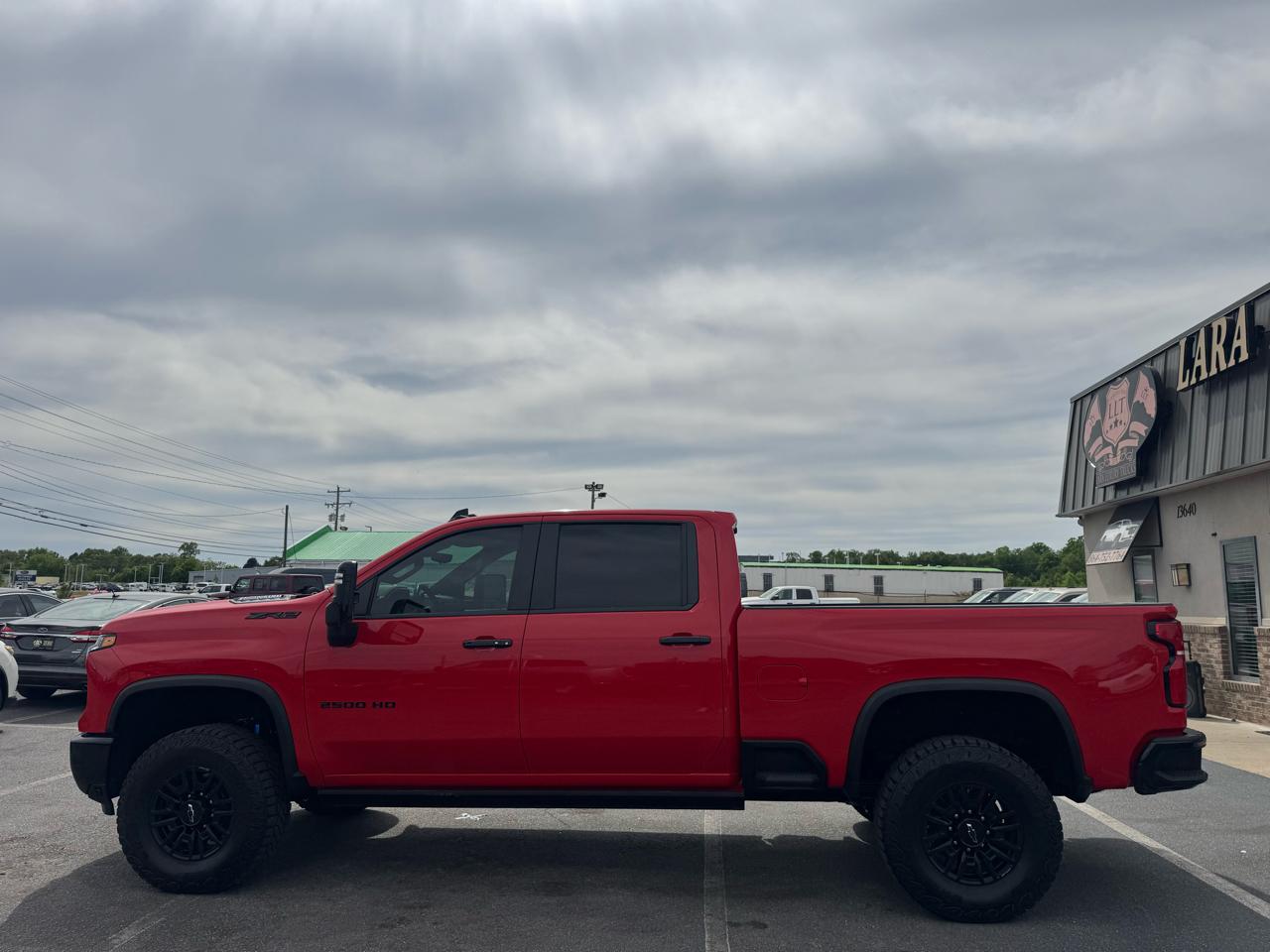 Chevrolet Silverado 2500HD Work Truck Ext. Cab 4WD 2025