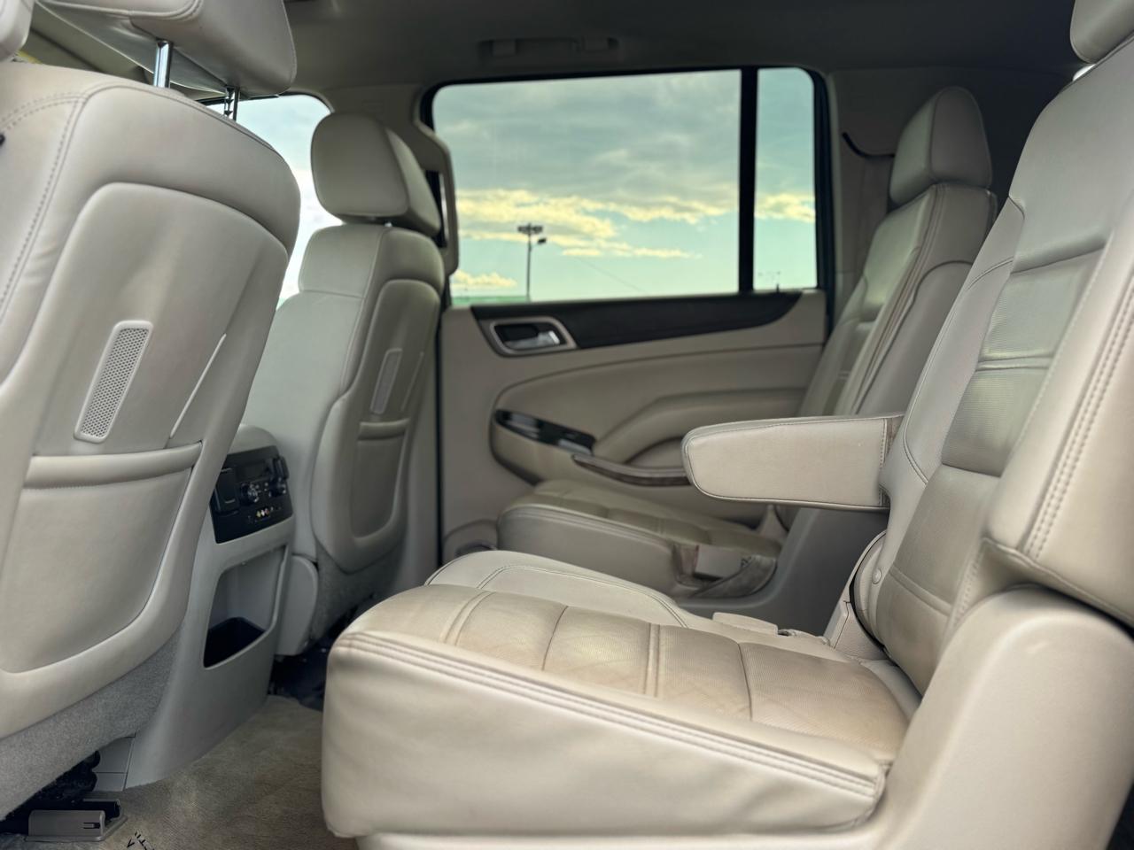 GMC Yukon Denali XL 4WD 2015