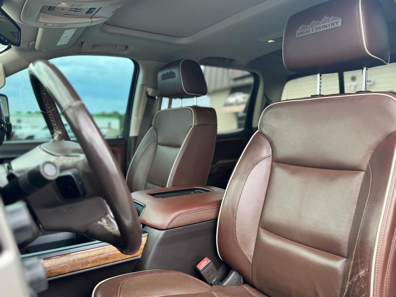 Chevrolet Silverado 2500HD LT Crew Cab 4WD 2016