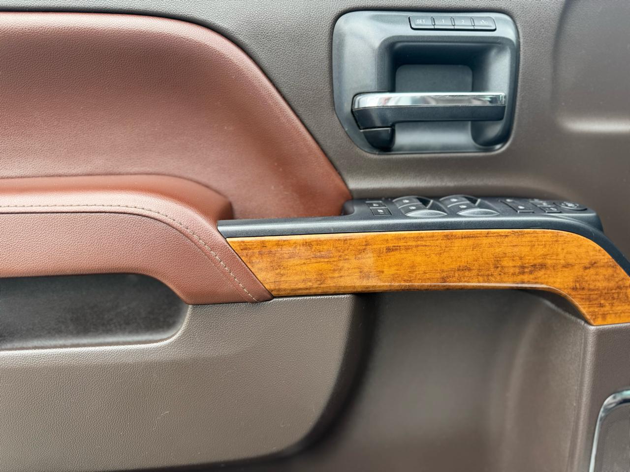 Chevrolet Silverado 2500HD LT Crew Cab 4WD 2016