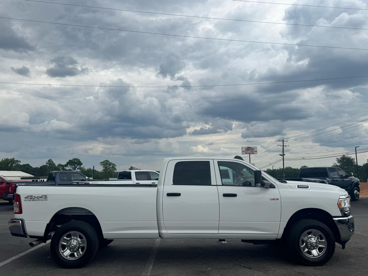 RAM 3500 Tradesman Crew Cab 4WD 2019