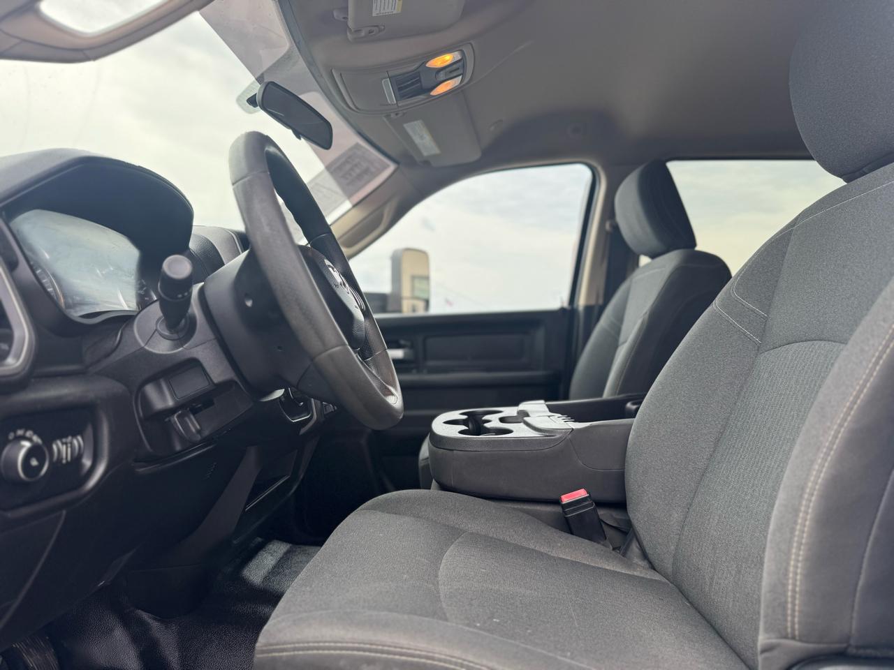 RAM 3500 Tradesman Crew Cab 4WD 2019