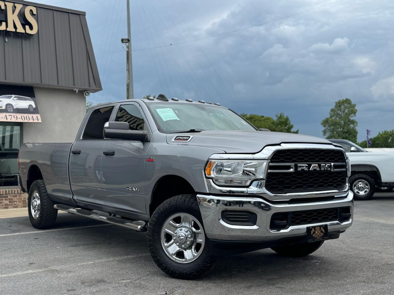 RAM 2500 Tradesman Crew Cab LWB 4WD 2022