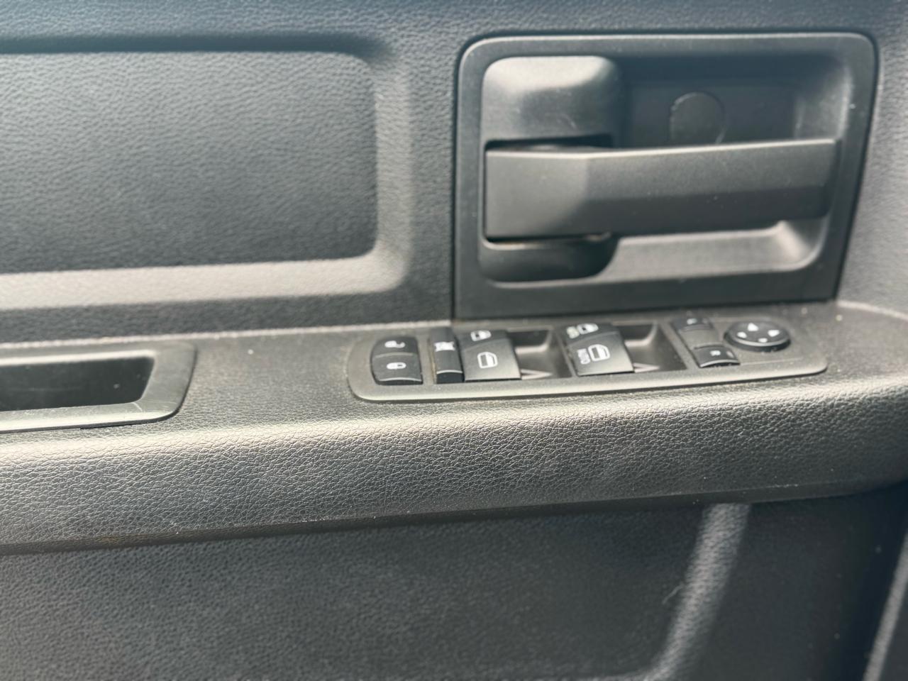 RAM 2500 Tradesman Crew Cab LWB 4WD 2022