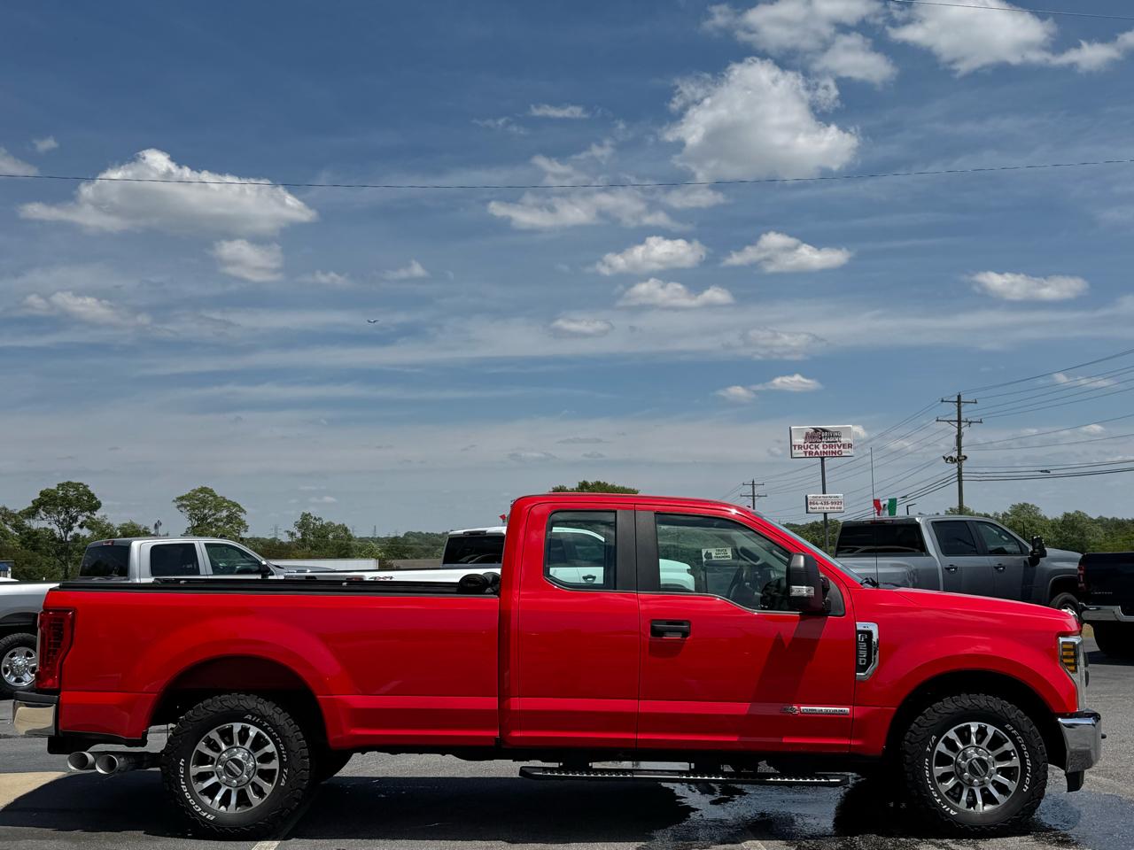 Ford F-250 SD Lariat SuperCab 2WD 2019