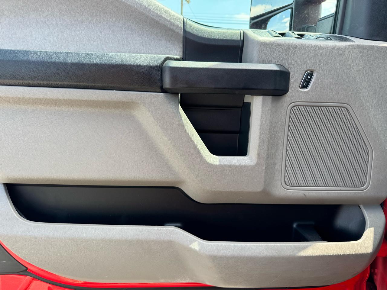 Ford F-250 SD Lariat SuperCab 2WD 2019