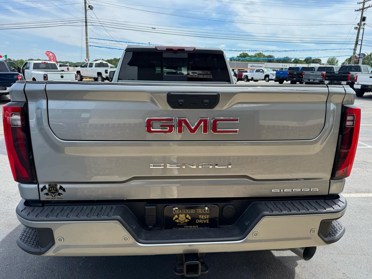 GMC Sierra 3500HD Denali Crew Cab Long Box 4WD 2025