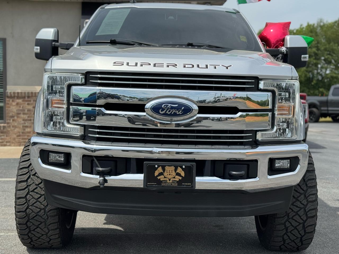 Ford F-250 SD Lariat Crew Cab 4WD 2019
