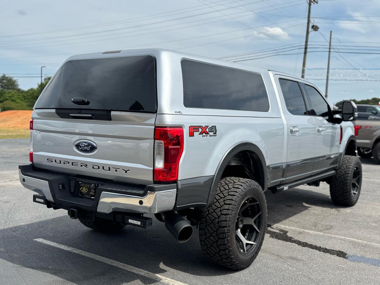 Ford F-250 SD Lariat Crew Cab 4WD 2019