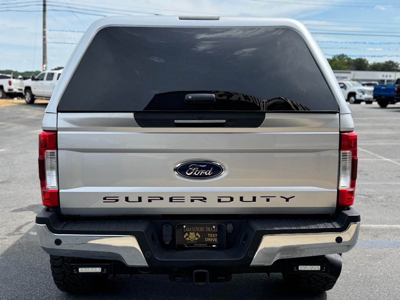 Ford F-250 SD Lariat Crew Cab 4WD 2019