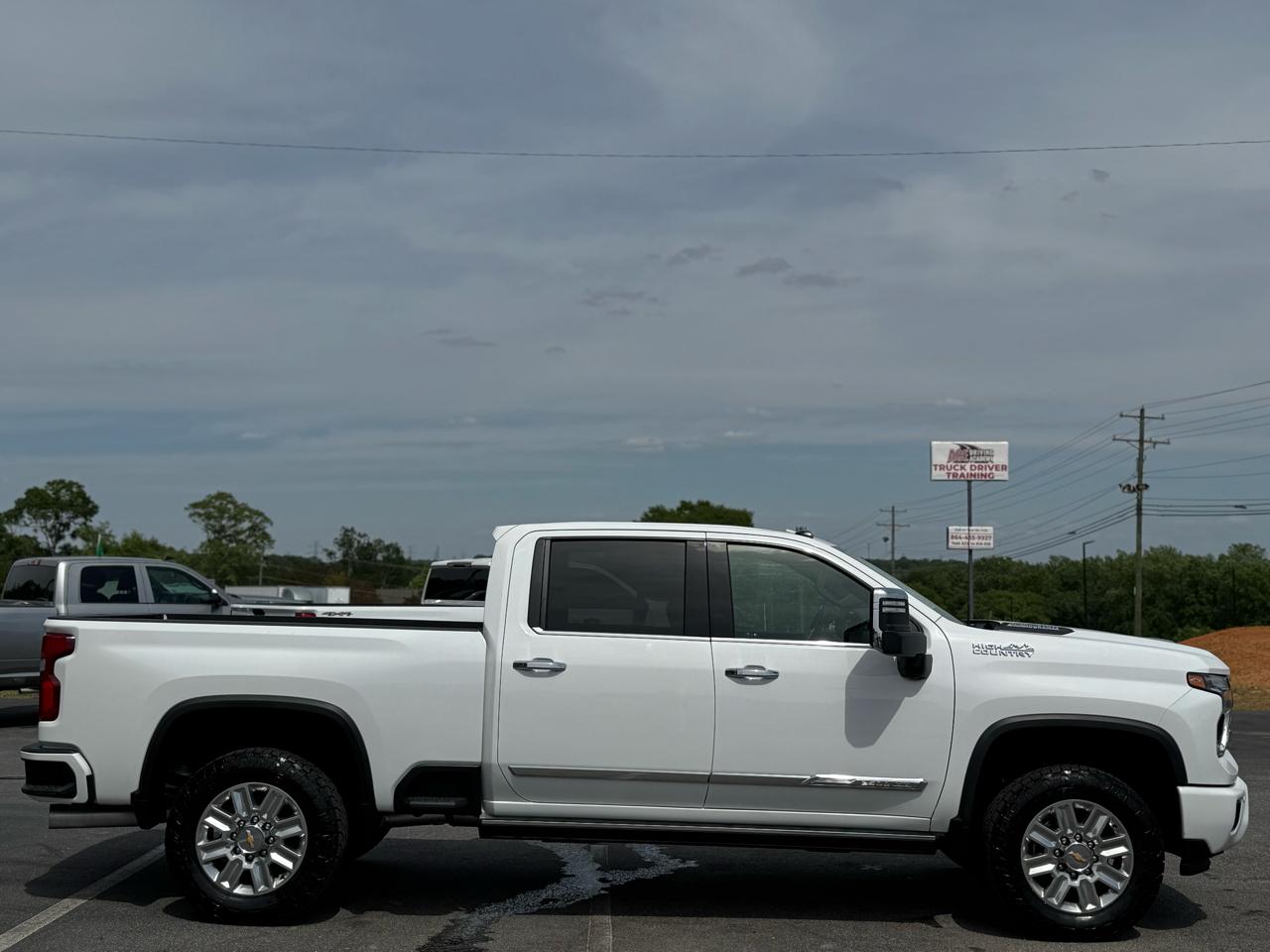 Chevrolet Silverado 2500HD High Country Crew Cab Short Box 4WD 2024
