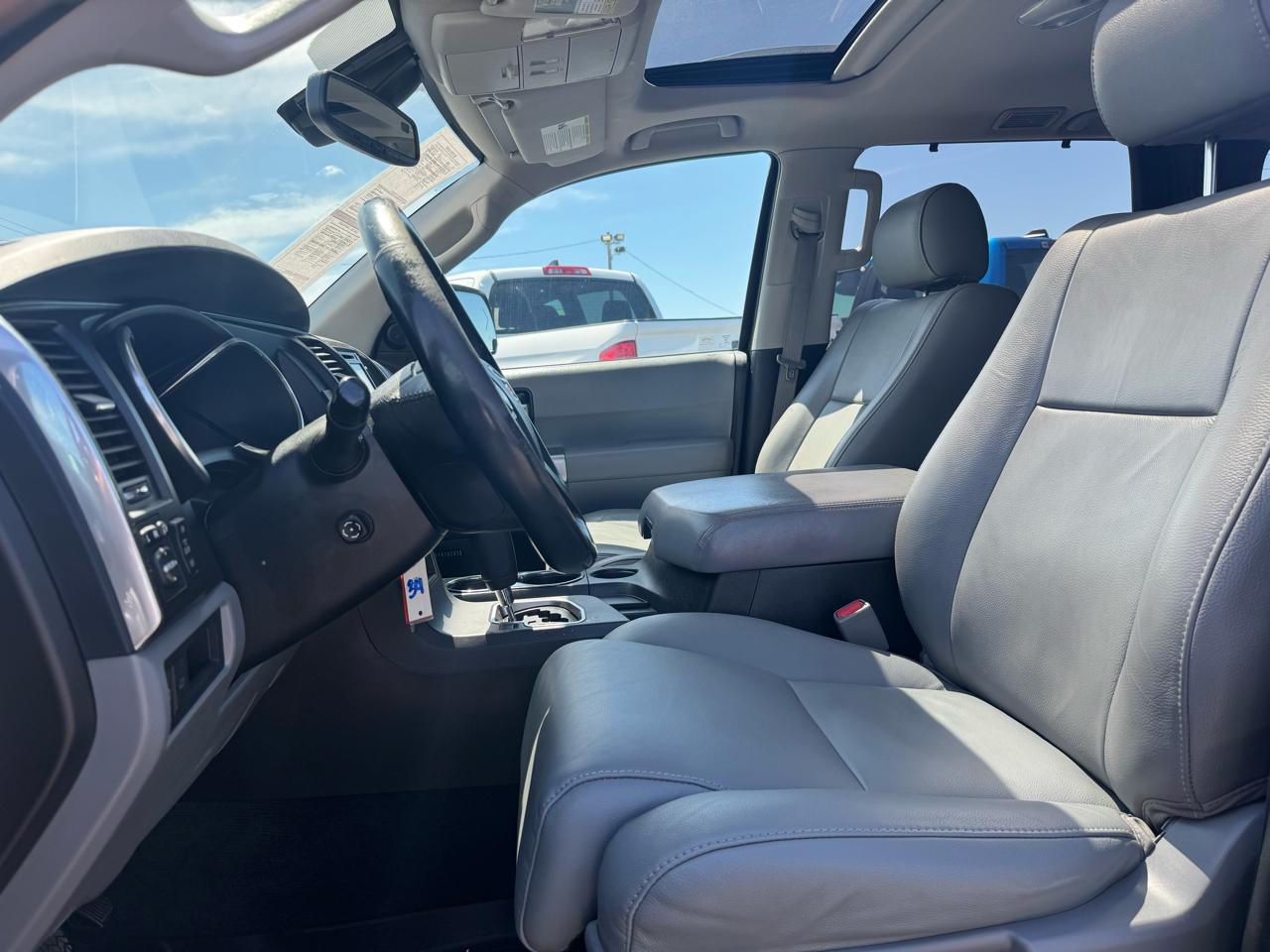 Toyota Sequoia Limited 4WD 2018