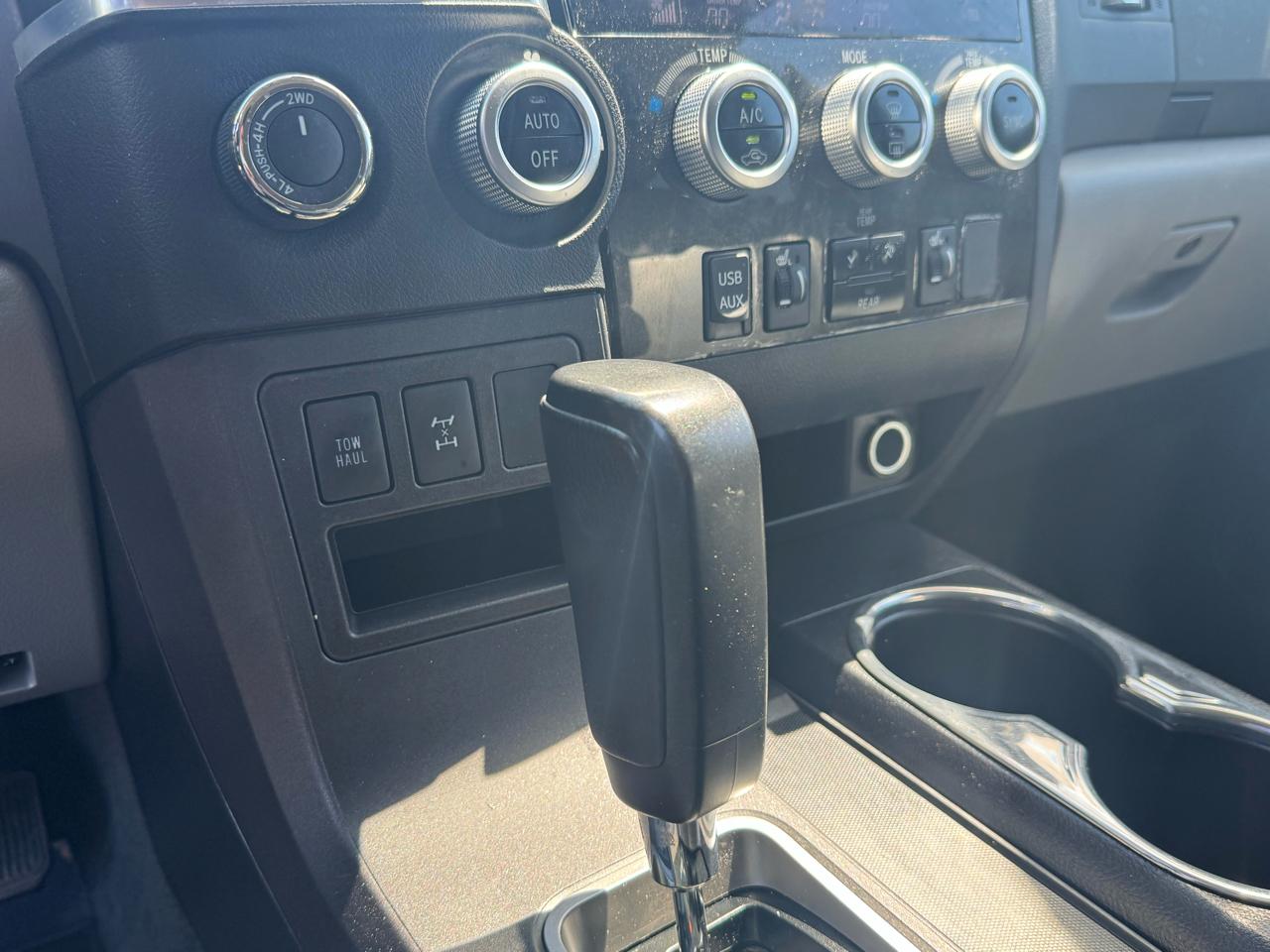 Toyota Sequoia Limited 4WD 2018