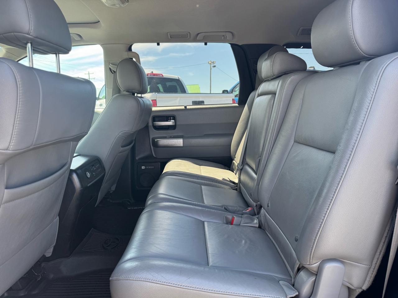 Toyota Sequoia Limited 4WD 2018