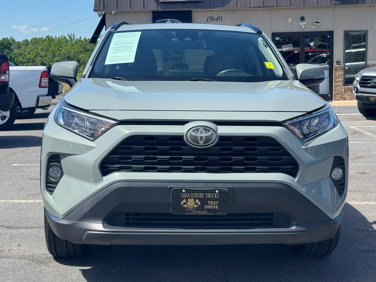 Toyota RAV4 XLE Premium 2020