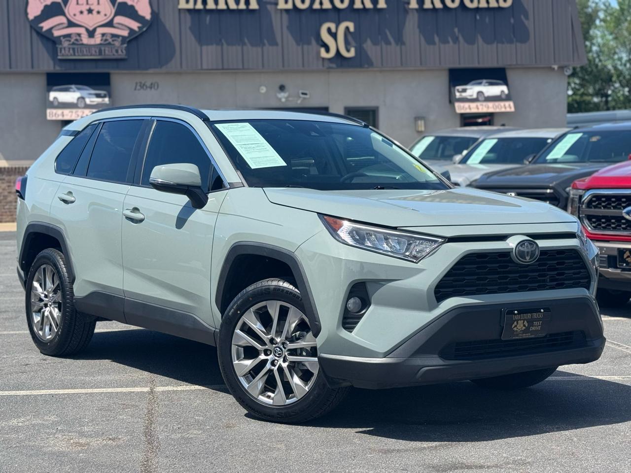 Toyota RAV4 XLE Premium 2020