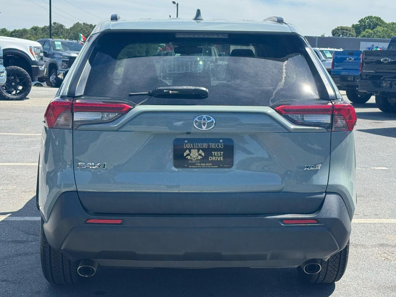 Toyota RAV4 XLE Premium 2020