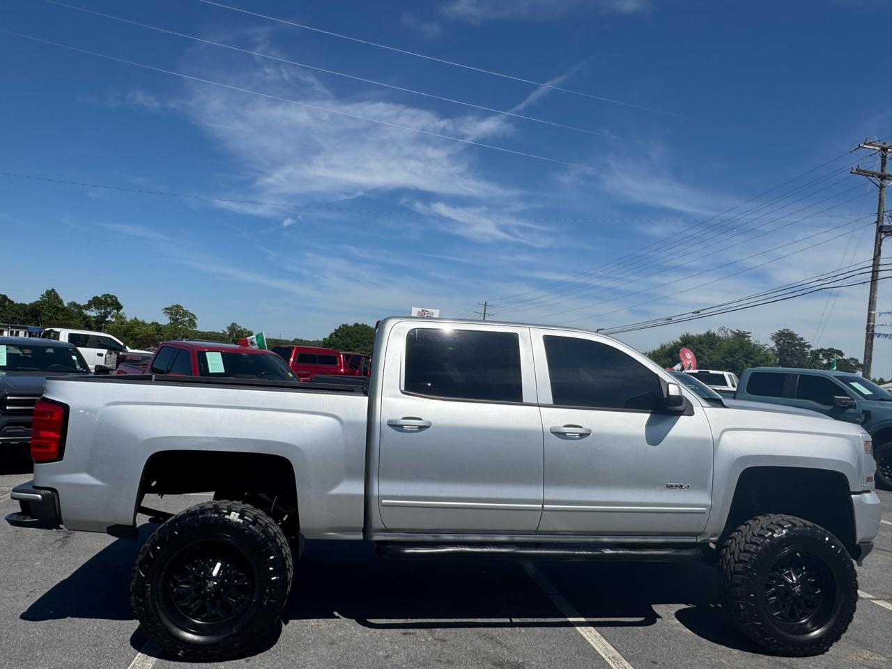 Chevrolet Silverado 1500 LT Crew Cab 4WD 2017