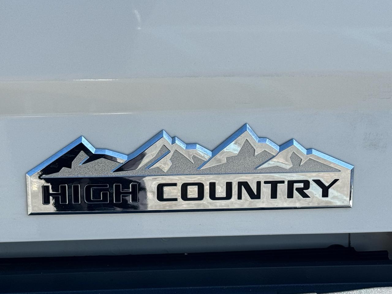 Chevrolet Silverado 1500 High Country Crew Cab 4WD 2014