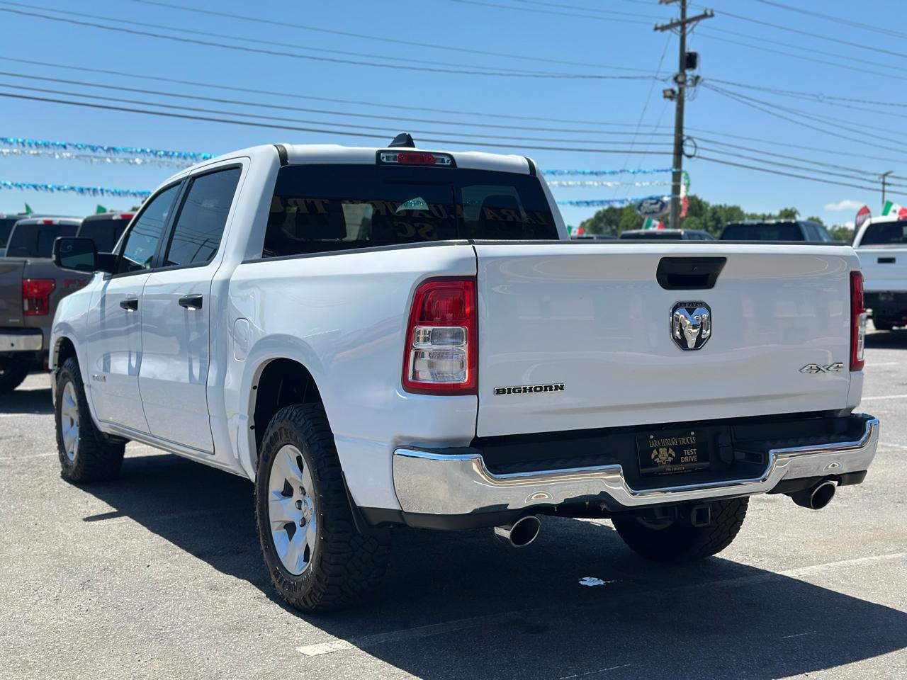 RAM 1500 Big Horn Crew Cab SWB 4WD 2023