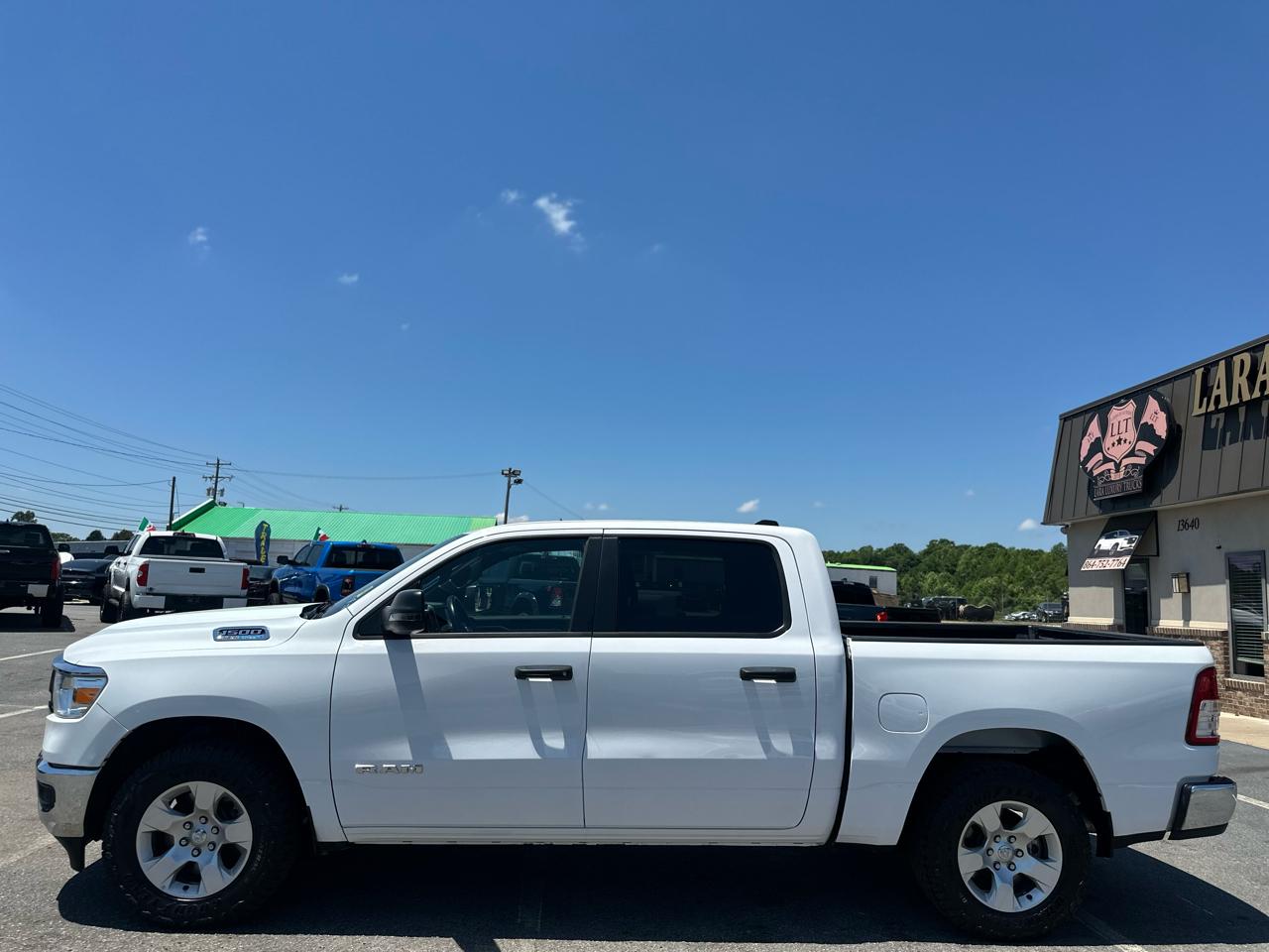 RAM 1500 Big Horn Crew Cab SWB 4WD 2023