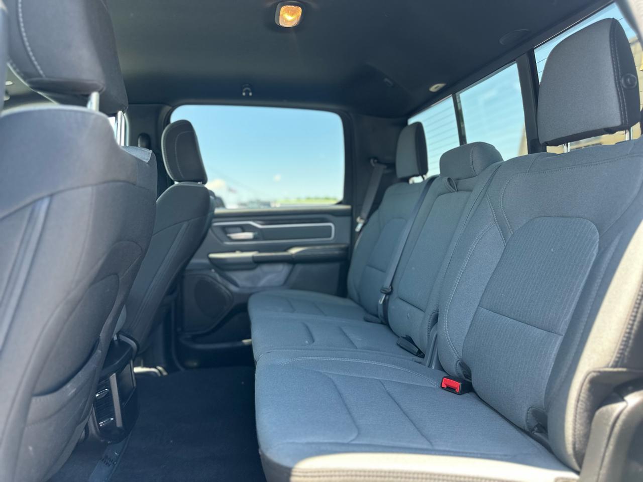 RAM 1500 Big Horn Crew Cab SWB 4WD 2023