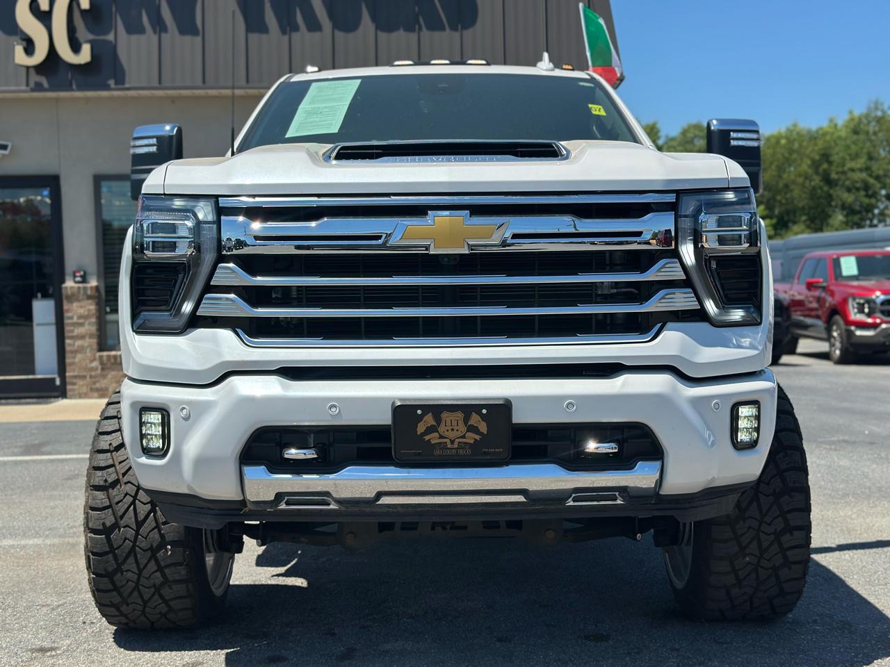 Chevrolet Silverado 2500HD High Country Crew Cab Short Box 4WD 2025