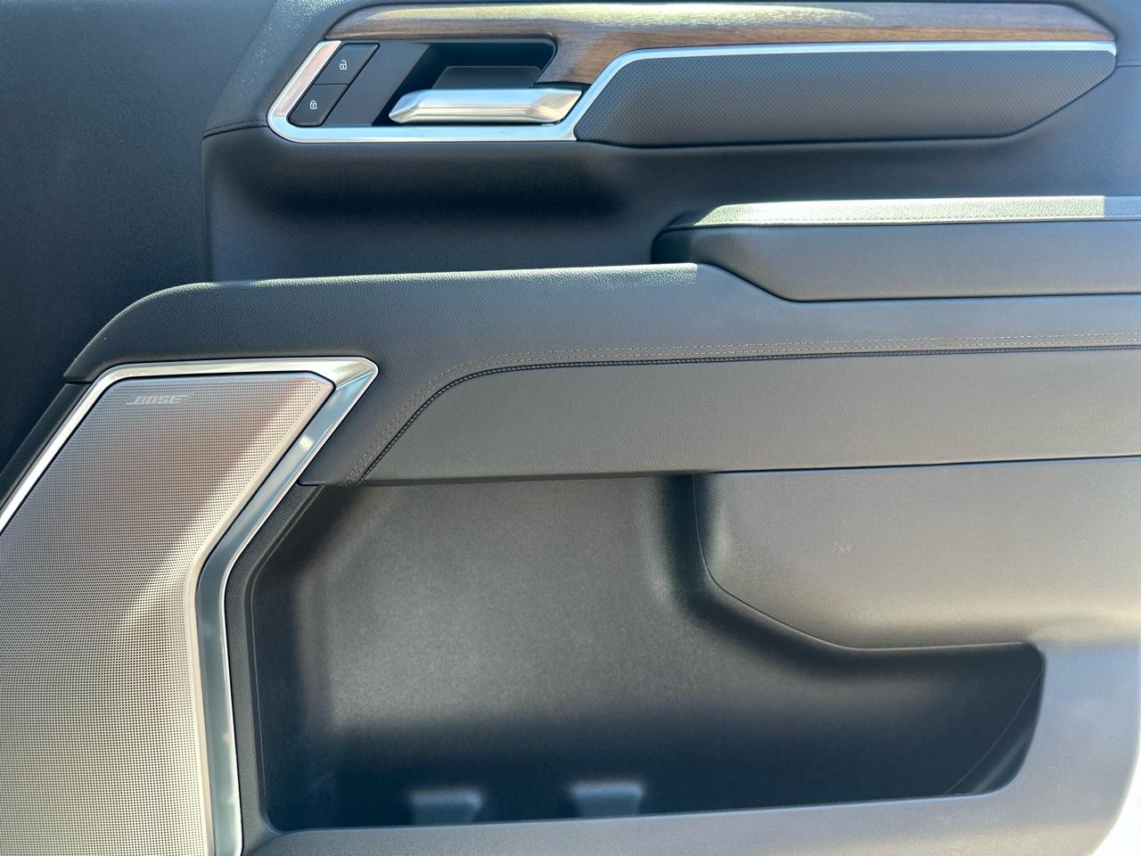 Chevrolet Silverado 2500HD High Country Crew Cab Short Box 4WD 2025