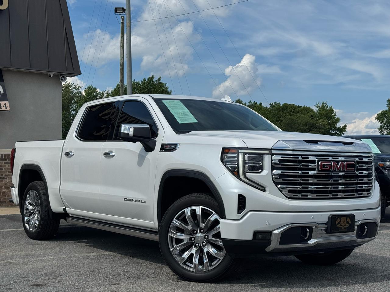 GMC Sierra 1500 Denali Crew Cab Short Box 4WD 2024